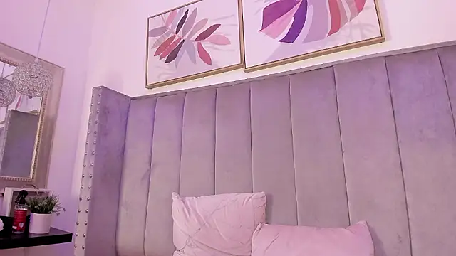 Haru Bonny online show from 12/02/24, 06:30