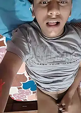 Snapshot of somelb chatting on 09/11/25, 10:15 somelb online show from 09/11/25, 10:15