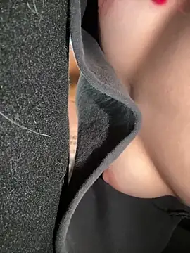 EemaHaruki online show from 12/09/24, 11:03