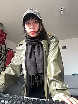 EemaHaruki online show from 10/16/25, 07:48