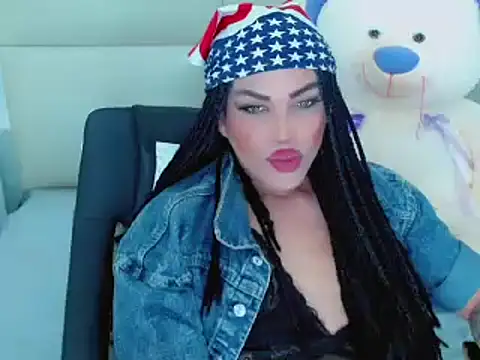 Snapshot of NathaliaCross chatting on 02/04/25, 10:24 NathaliaCross online show from 02/04/25, 10:24