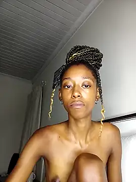 Snapshot of 02Boitybaby chatting on 12/14/24, 05:25 02Boitybaby online show from 12/14/24, 05:25