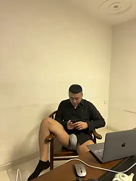 ShaoZian 1 online show from 10/20/25, 11:43