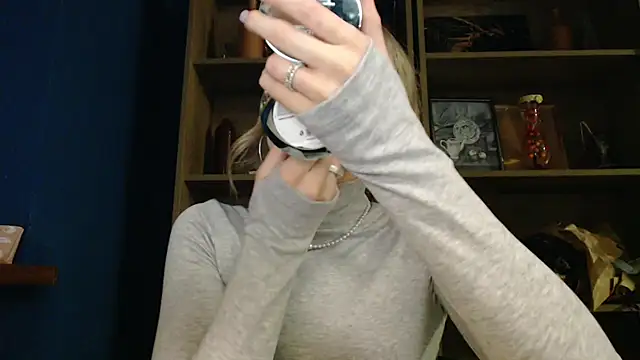 Your Jessy online show from 11/17/25, 01:06