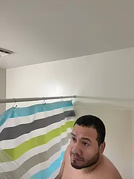 Snapshot of elamante03 chatting on 01/07/25, 03:44 elamante03 online show from 01/07/25, 03:44