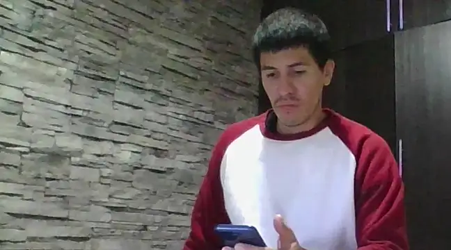 Snapshot of Sexylatin64 chatting on 02/09/25, 01:44 Sexylatin64 online show from 02/09/25, 01:44