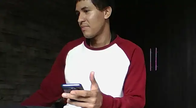 Snapshot of Sexylatin64 chatting on 02/13/25, 03:14 Sexylatin64 online show from 02/13/25, 03:14