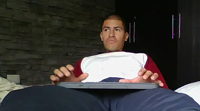 Snapshot of Sexylatin64 chatting on 03/06/25, 03:35 Sexylatin64 online show from 03/06/25, 03:35