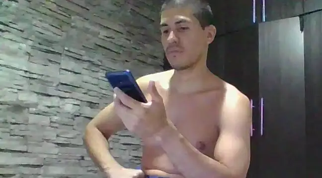 Snapshot of Sexylatin64 chatting on 03/16/25, 02:21 Sexylatin64 online show from 03/16/25, 02:21