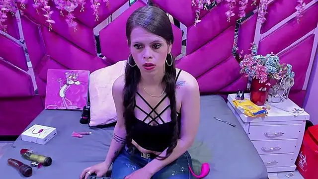 Mariana Benett online show from 09/29/25, 08:57