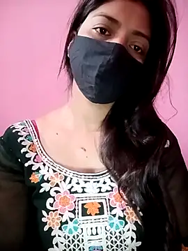 Snapshot of Mahi_Baby25 chatting on 10/07/25, 03:47 Mahi Baby25 online show from 10/07/25, 03:47