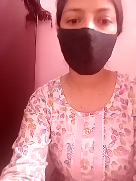 Snapshot of Mahi_Baby25 chatting on 10/13/25, 02:33 Mahi Baby25 online show from 10/13/25, 02:33