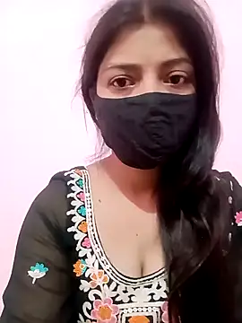 Snapshot of Mahi_Baby25 chatting on 10/14/25, 04:02 Mahi Baby25 online show from 10/14/25, 04:02