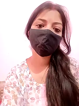 Snapshot of Mahi_Baby25 chatting on 10/21/25, 04:02 Mahi Baby25 online show from 10/21/25, 04:02