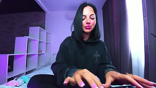 AddictedSabi online show from 10/19/25, 07:20