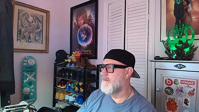 Snapshot of fillingyourthroat2 chatting on 09/30/25, 01:16 fillingyourthroat2 online show from 09/30/25, 01:16