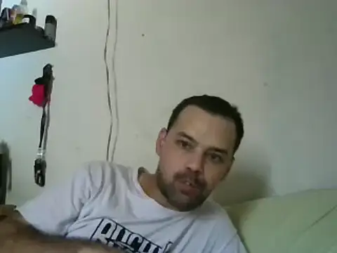 Snapshot of Lolosalvage83 chatting on 02/01/25, 05:58 Lolosalvage83 online show from 02/01/25, 05:58