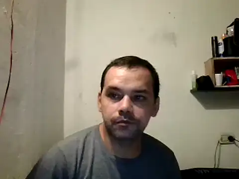 Snapshot of Lolosalvage83 chatting on 02/16/25, 02:00 Lolosalvage83 online show from 02/16/25, 02:00