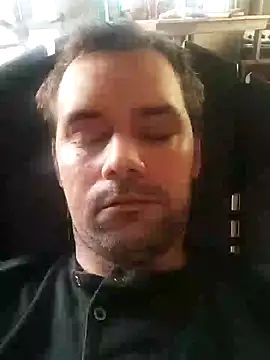 Snapshot of Lolosalvage83 chatting on 03/21/25, 06:40 Lolosalvage83 online show from 03/21/25, 06:40