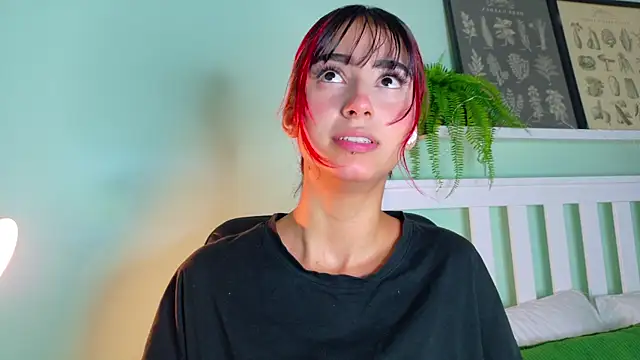 ParisFox  online show from 11/10/25, 07:35