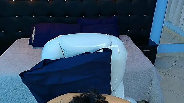 Lobo 17  online show from 01/18/25, 03:42