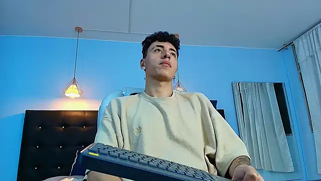 Lobo 17  online show from 01/21/25, 06:54