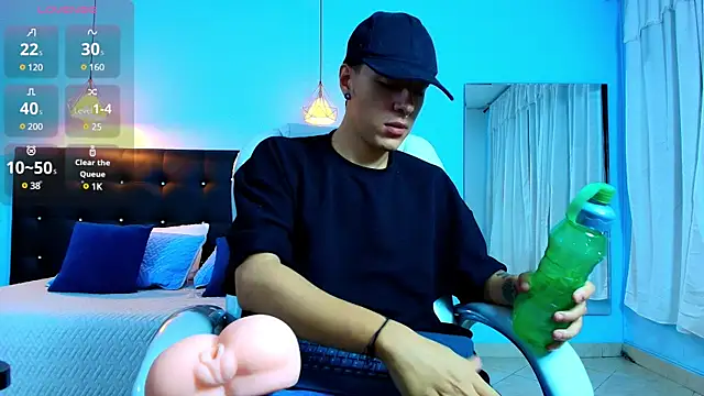 Lobo 17  online show from 02/22/25, 03:34