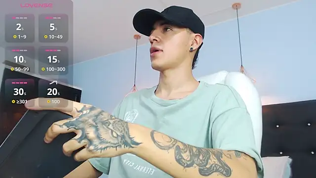 Lobo 17  online show from 10/16/25, 03:40