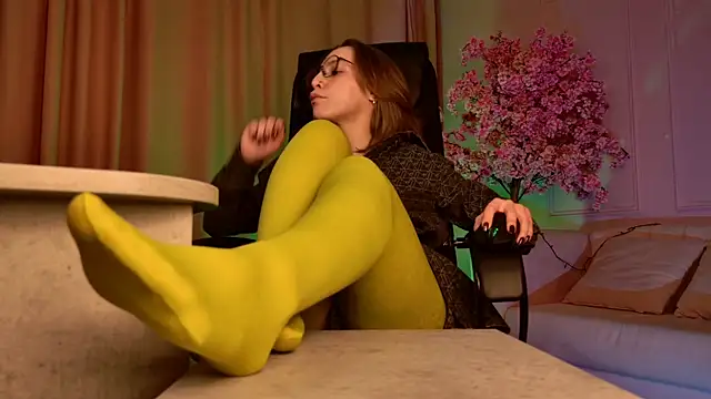 AphexQueen online show from 10/15/25, 10:15