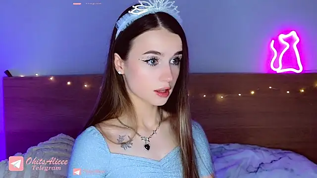  OhitsMe online show from 12/04/24, 08:45