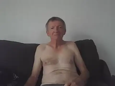 naturiste974 online show from 03/15/25, 08:26