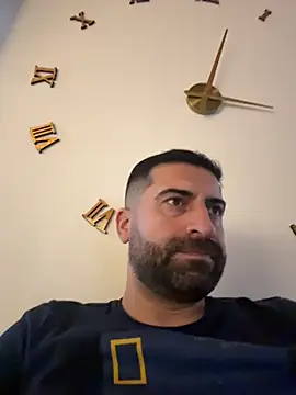 Snapshot of 235BABIKO235 chatting on 11/17/25, 02:01 235BABIKO235 online show from 11/17/25, 02:01