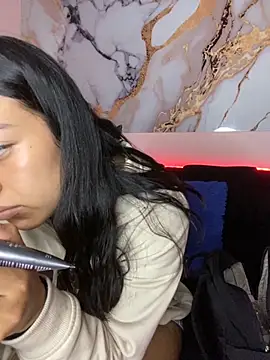 emily 22x online show from 10/24/25, 12:52