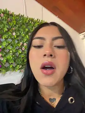 emily 22x online show from 10/28/25, 05:48