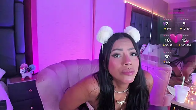 Snapshot of Amber_villalobos_ chatting on 03/16/25, 10:53 Amber villalobos online show from 03/16/25, 10:53