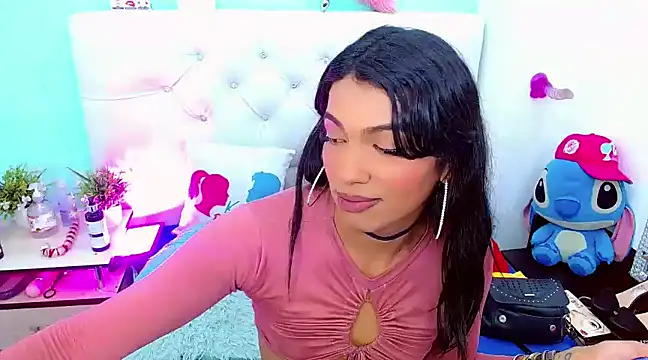 Snapshot of antonela_xxx chatting on 03/11/25, 10:53 antonela xxx online show from 03/11/25, 10:53