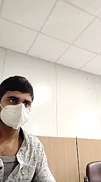 Ishan003 online show from 01/17/25, 04:26