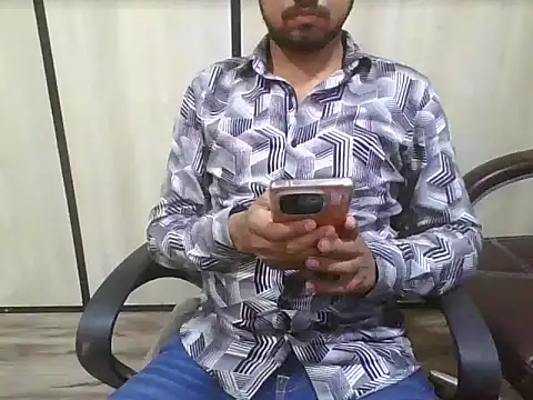 Ishan003 online show from 02/15/25, 09:05