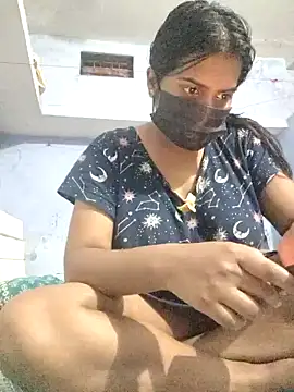 Priya Strip online show from 01/01/25, 08:02