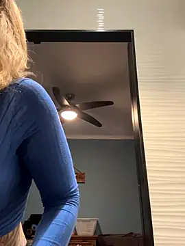 Annelibre online show from 11/02/25, 06:49