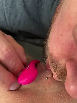 Annelibre online show from 11/23/25, 07:52