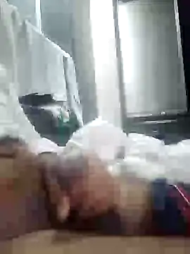 Snapshot of pusseylover1 chatting on 02/04/25, 08:46 pusseylover1 online show from 02/04/25, 08:46