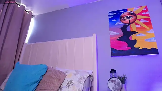 Shenoa1 online show from 10/10/25, 07:35