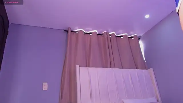 Shenoa1 online show from 11/15/25, 01:29