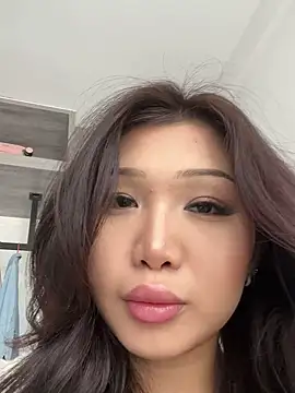 Snapshot of Mia_Meow_ chatting on 02/17/25, 04:42 Mia Meow online show from 02/17/25, 04:42