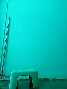 heenage online show from 01/09/25, 06:17