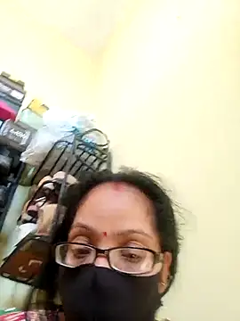 heenage online show from 03/13/25, 08:59