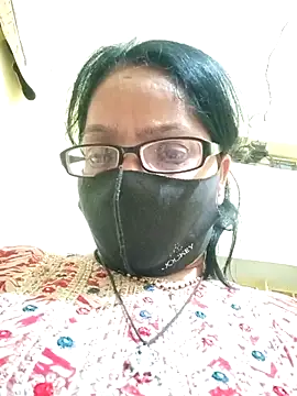 heenage online show from 03/19/25, 02:02