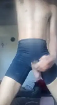 Snapshot of Skinnyben10 chatting on 02/09/25, 01:14 Skinnyben10 online show from 02/09/25, 01:14