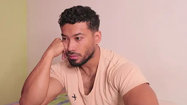 freddsexxx online show from 10/28/25, 01:47